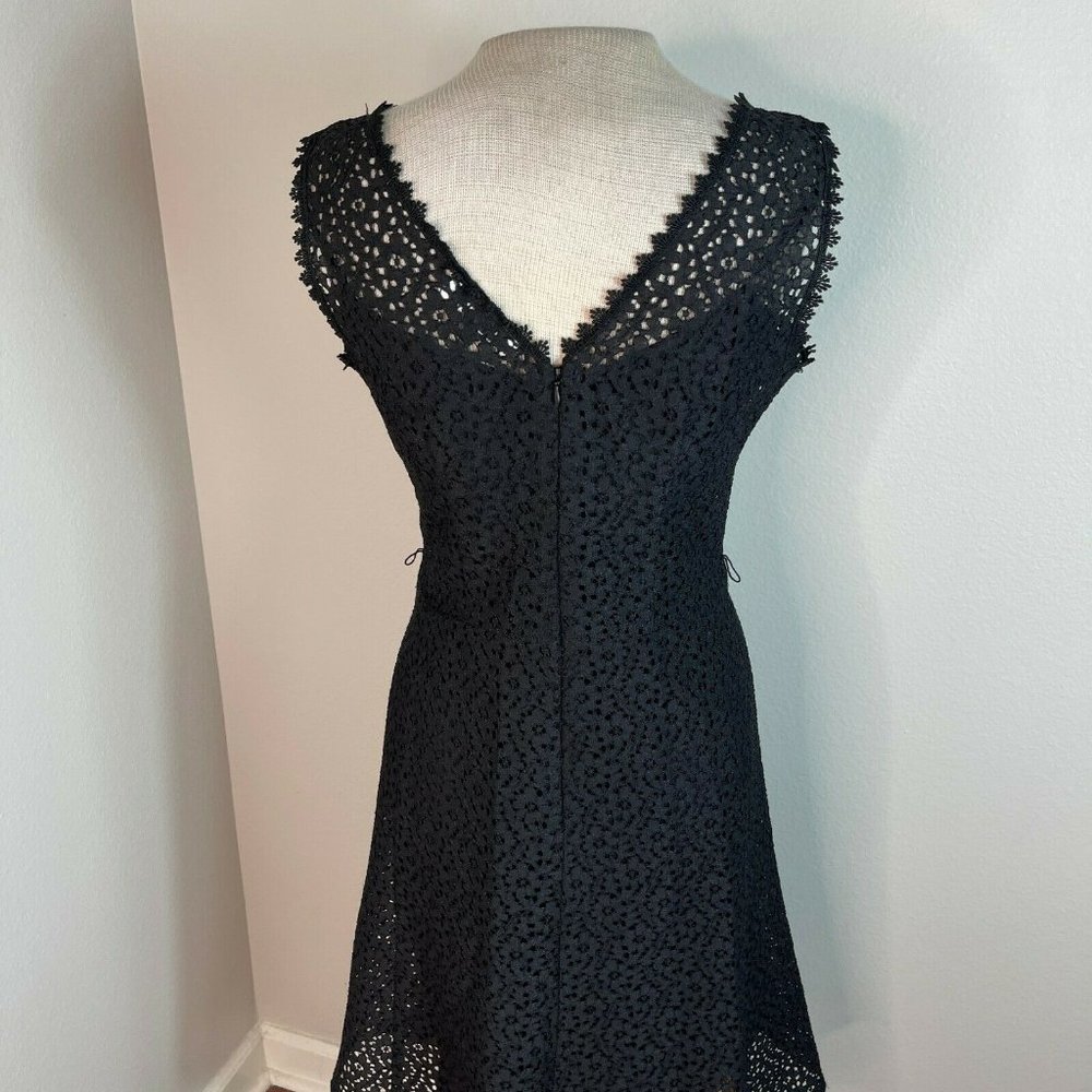 WHBM White House Black Market Lace Fit Flare Dress Black Size 6 - Picture 5 of 7